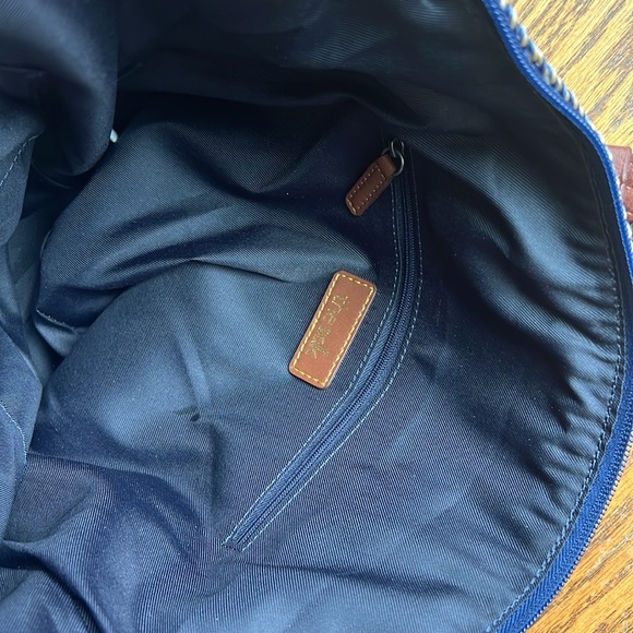 The Sak Silverwood Crochet Shopper NWT - Picture 8 of 9